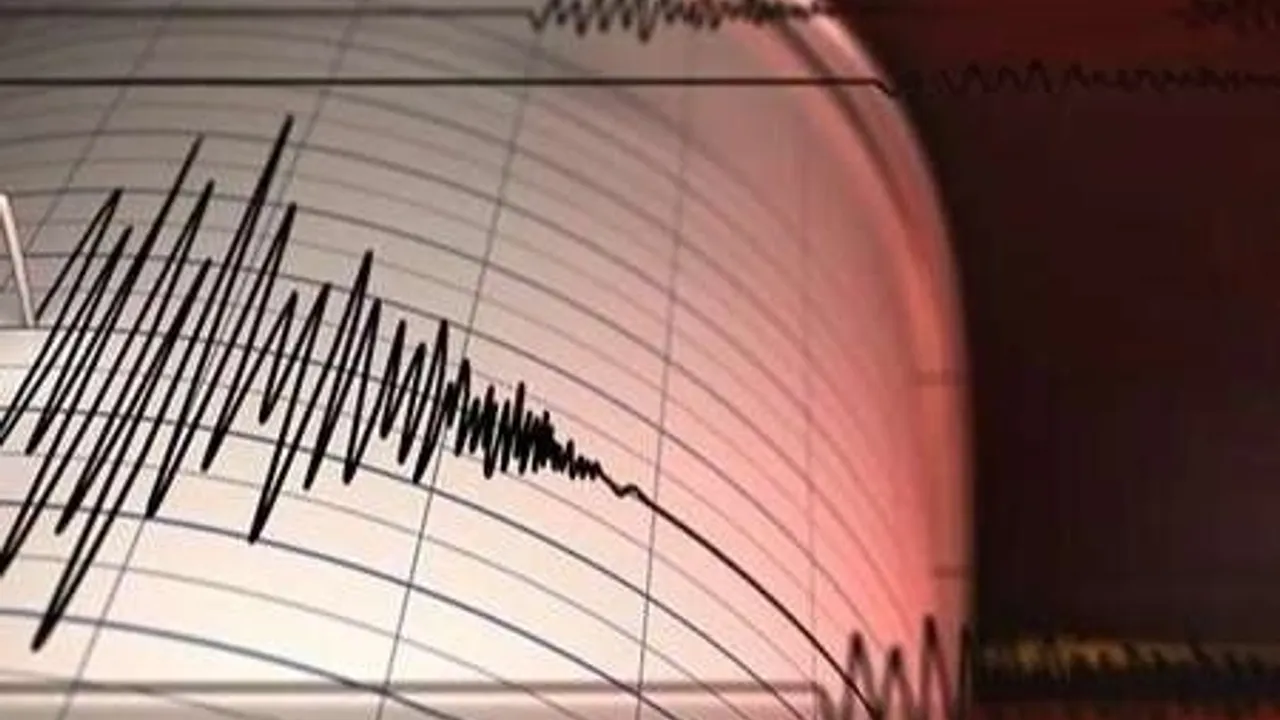 Erzurum'da deprem paniği