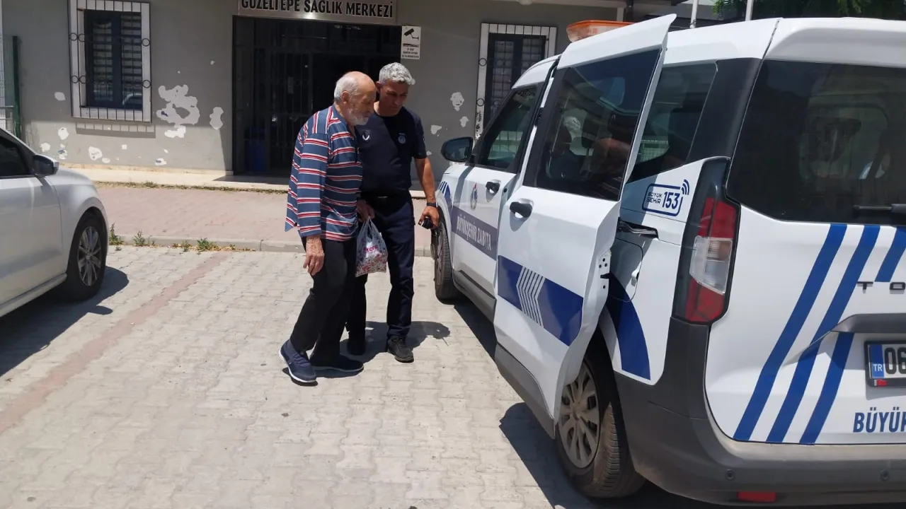 Koaceli'de zabıta ekipleri ihtiyaç sahibine destek oldu