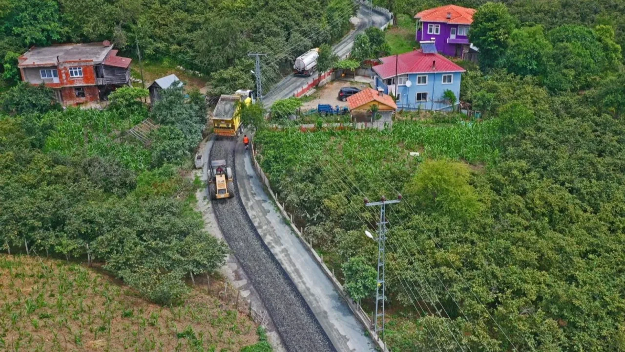 Ordu Ünye Denizbükü Mahallesinde asfalt sevinci