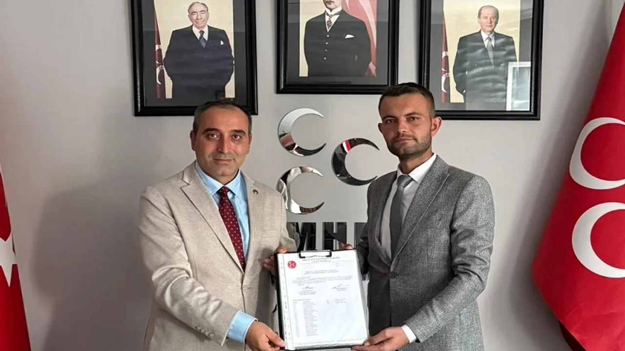 Bilecik’te MHP Pazaryeri İlçe Başkanlığı'na Vedat Çora atandı