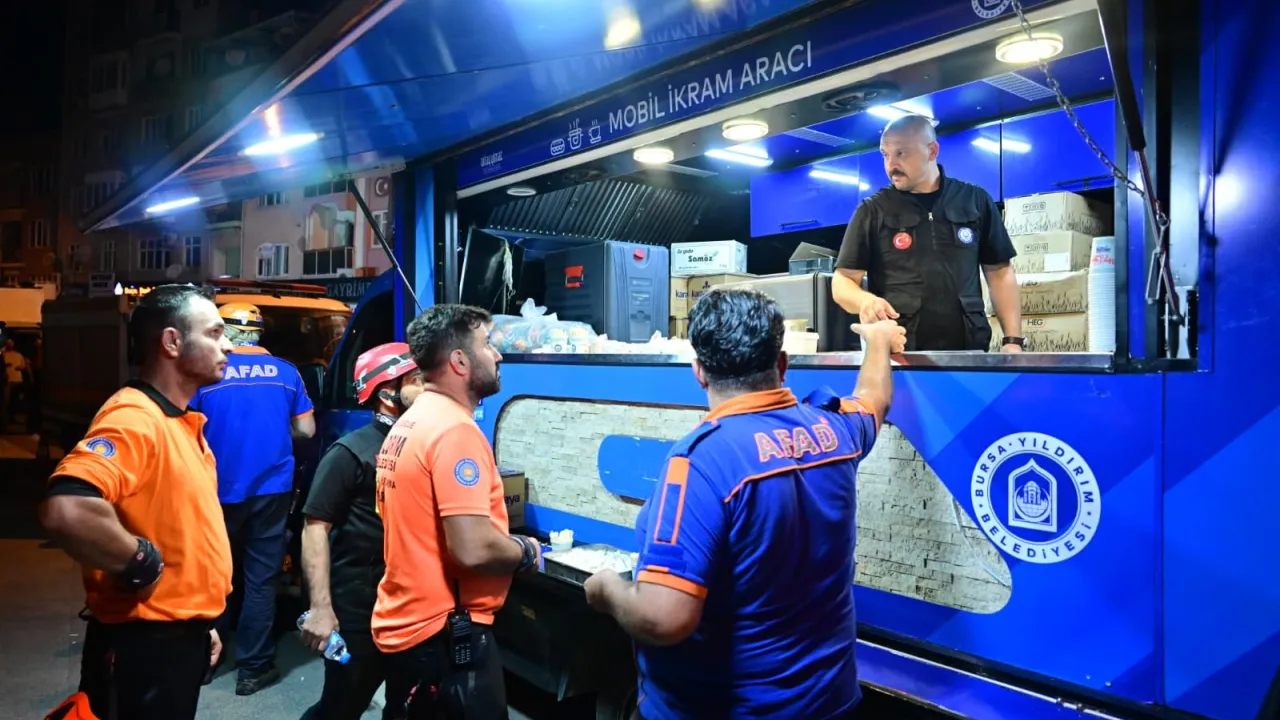 Bursa'dan Balıkesir'e 'Yıldırım' destek