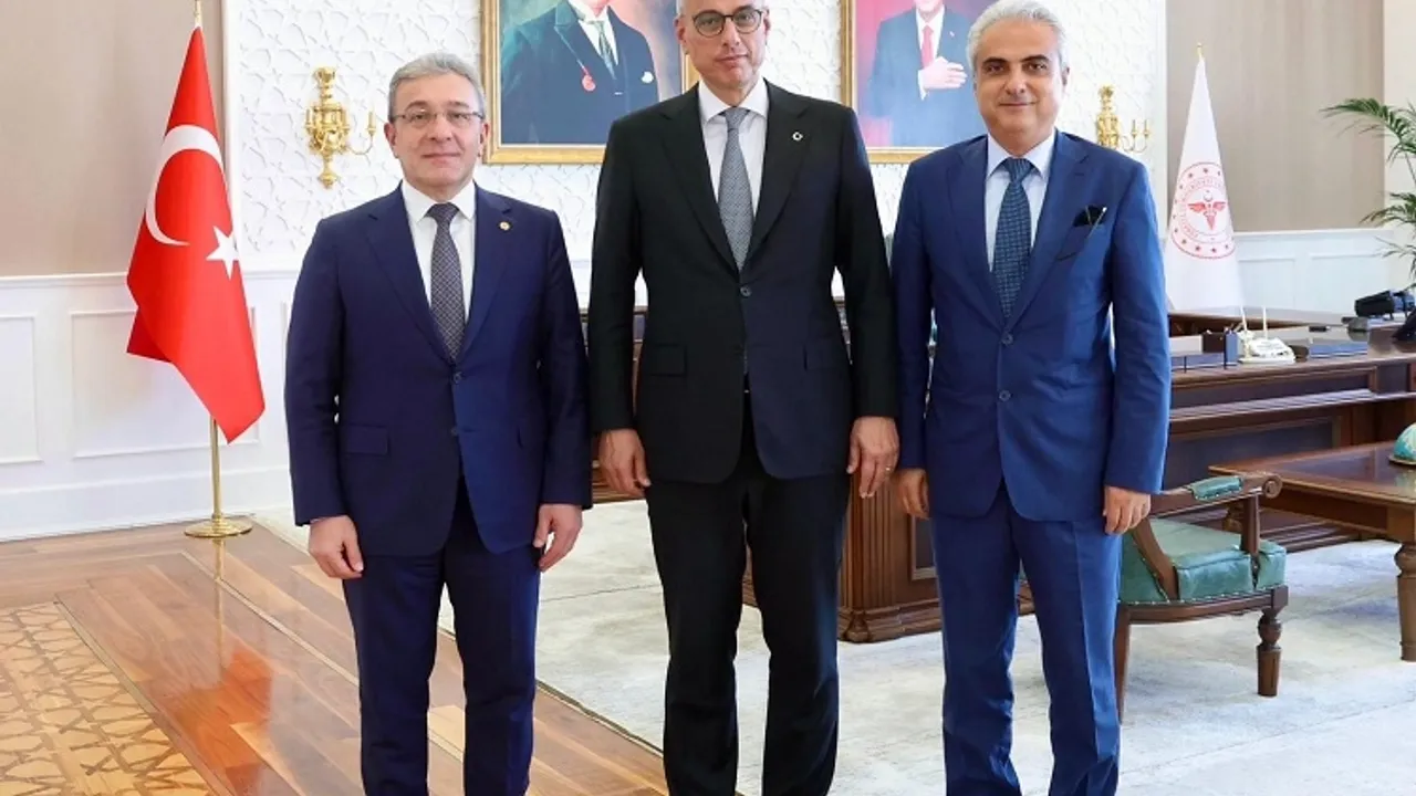 DEÜ Rektörü Yılmaz'dan Ankara'da önemli mesai