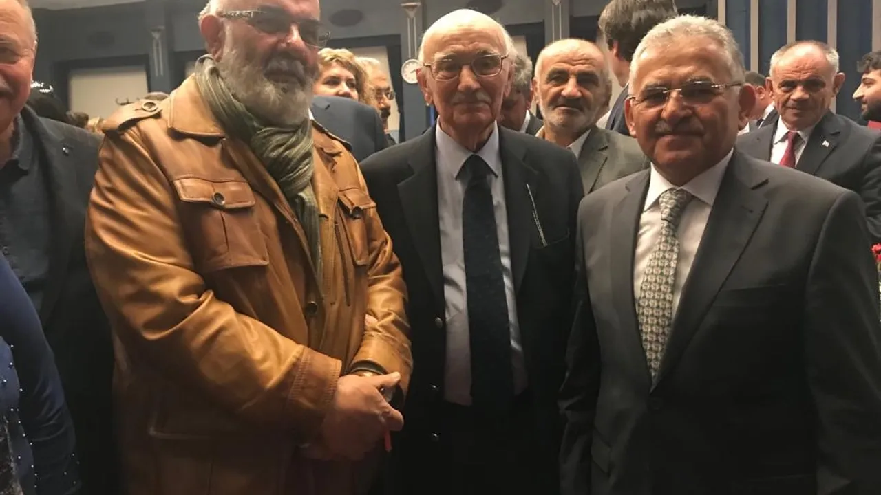 Dr. Memduh Büyükkılıç'tan Kayseri halkına teşekkür
