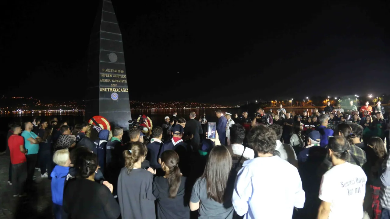 Gölcük deprem şehitleri acının 26. Yılında dualarla anılacak