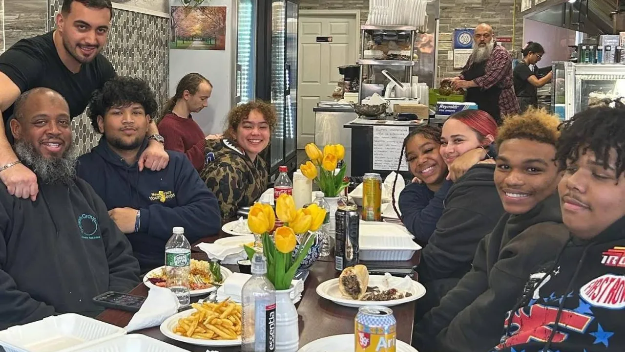 Jersey Kebab, New Jersey Monthly okurları tarafından 'en iyi restoran' seçildi