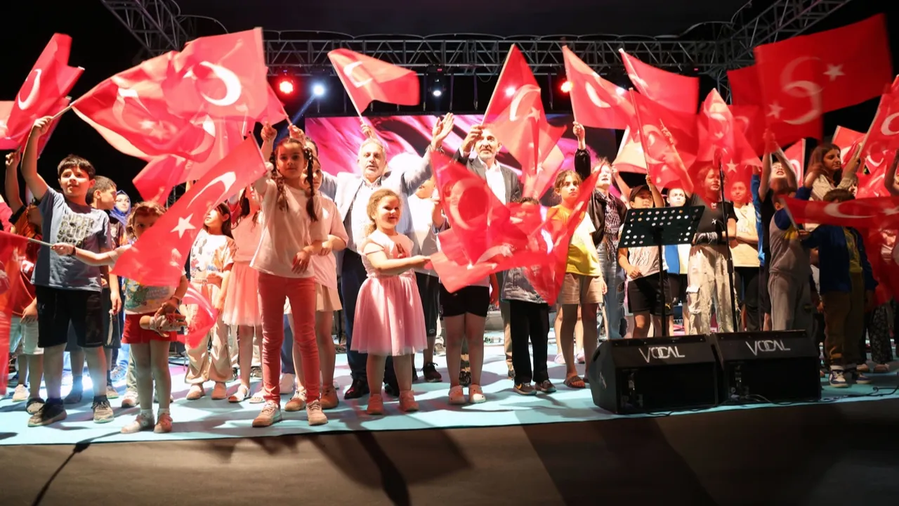 Kayseri Talas'ta Zafer coşkusu yaşanıyor