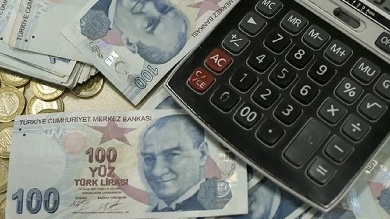 Memur ve emekli maaşlarına zam kararı 'Resmi'leşti
