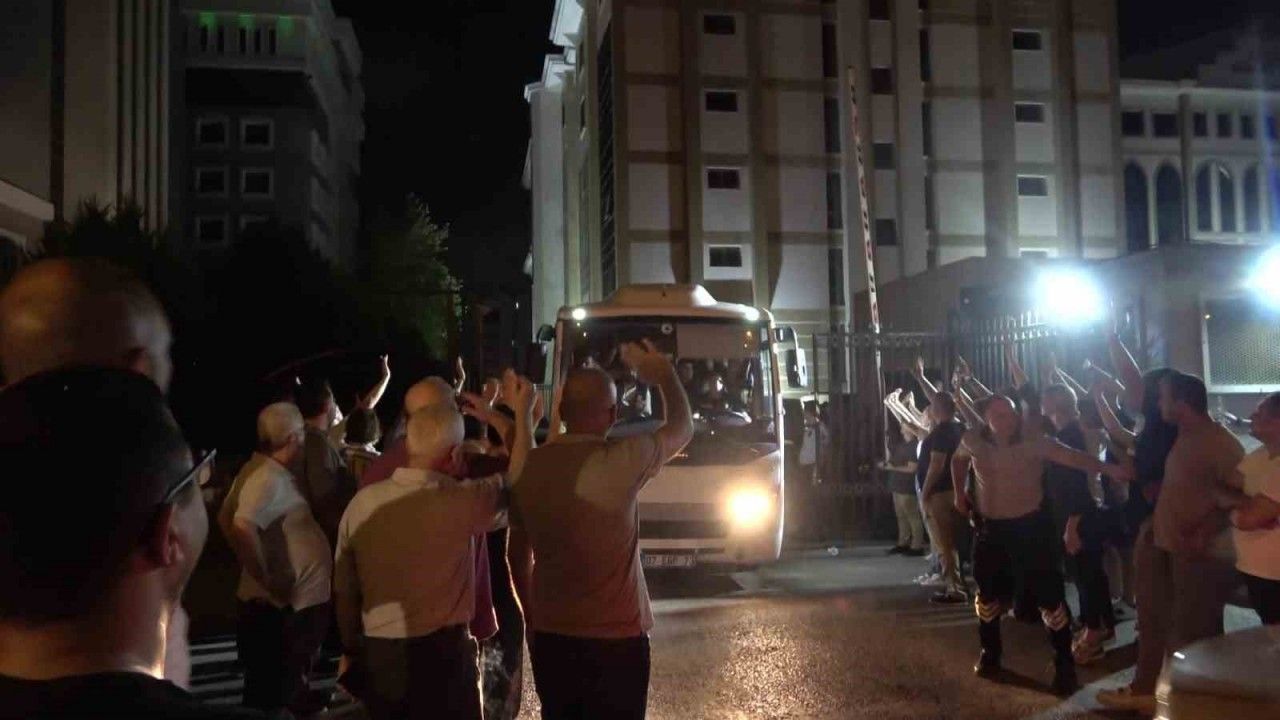 Antalya Büyükşehir Belediyesi’ne yönelik soruşturmada 8 tutuklama