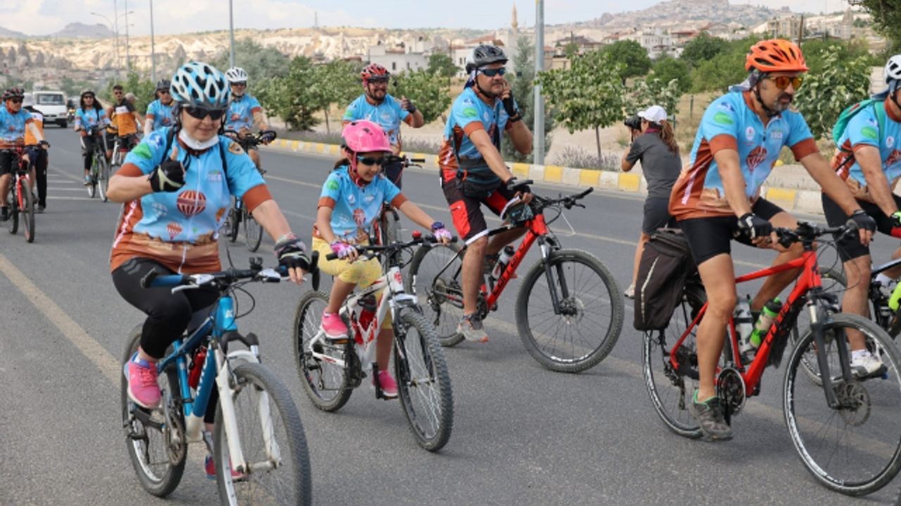 Bisiklet tutkunları Mudanya'da buluşuyor