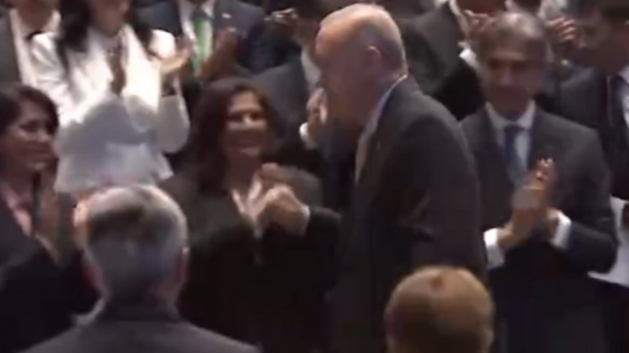 Çerçioğlu AK Parti’ye katıldı: Erdoğan’ı alkışladı