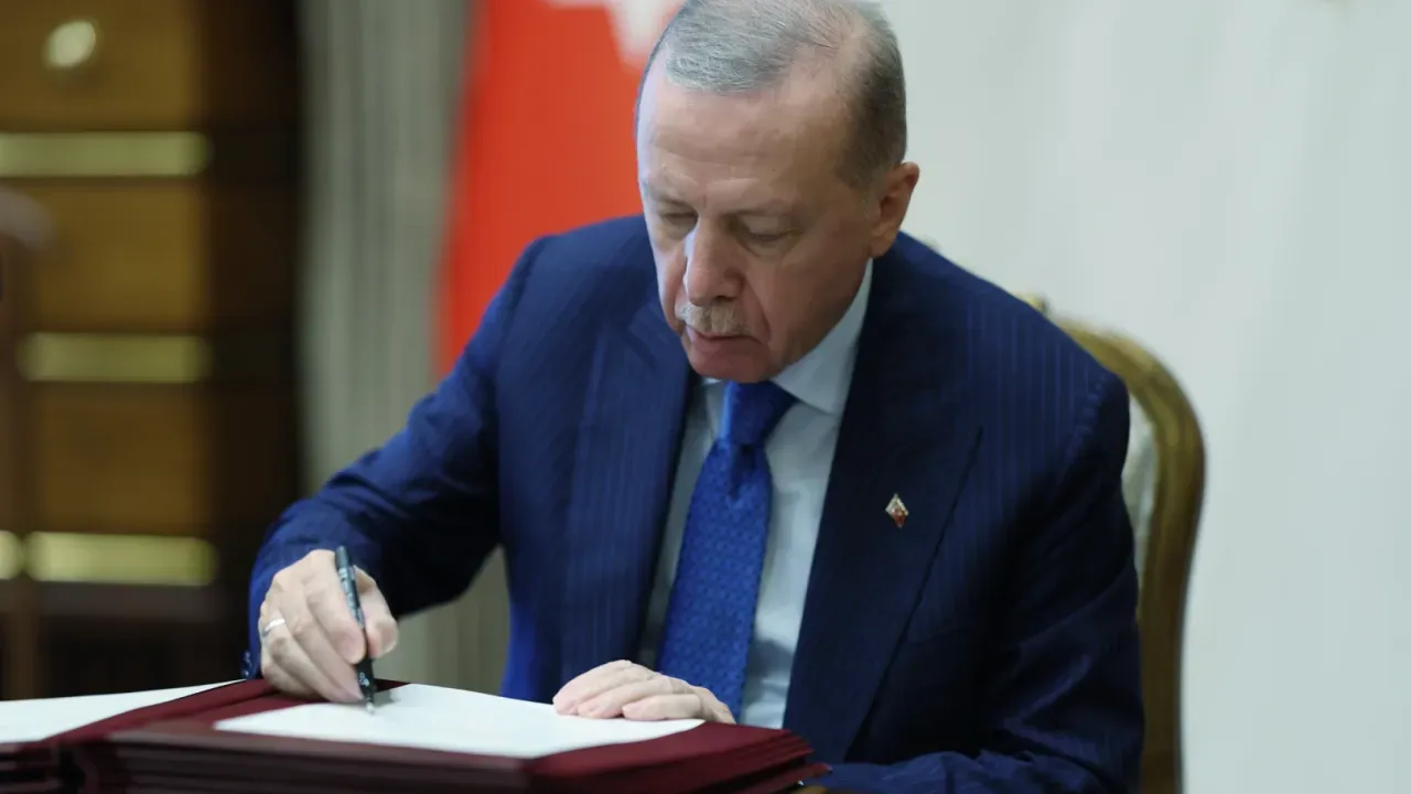YAŞ kararları Resmi Gazete’de