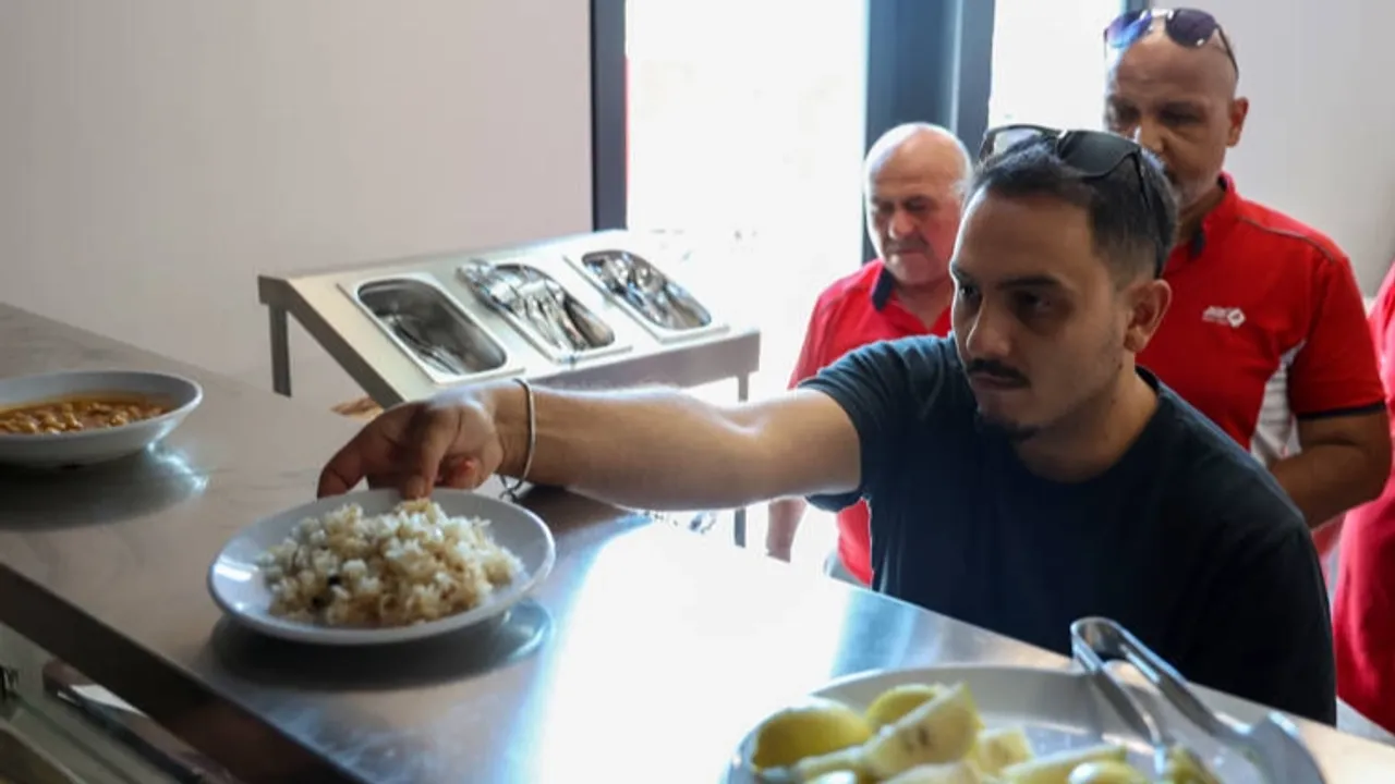 Antalya’da Kent Lokantaları yoğun ilgi görüyor