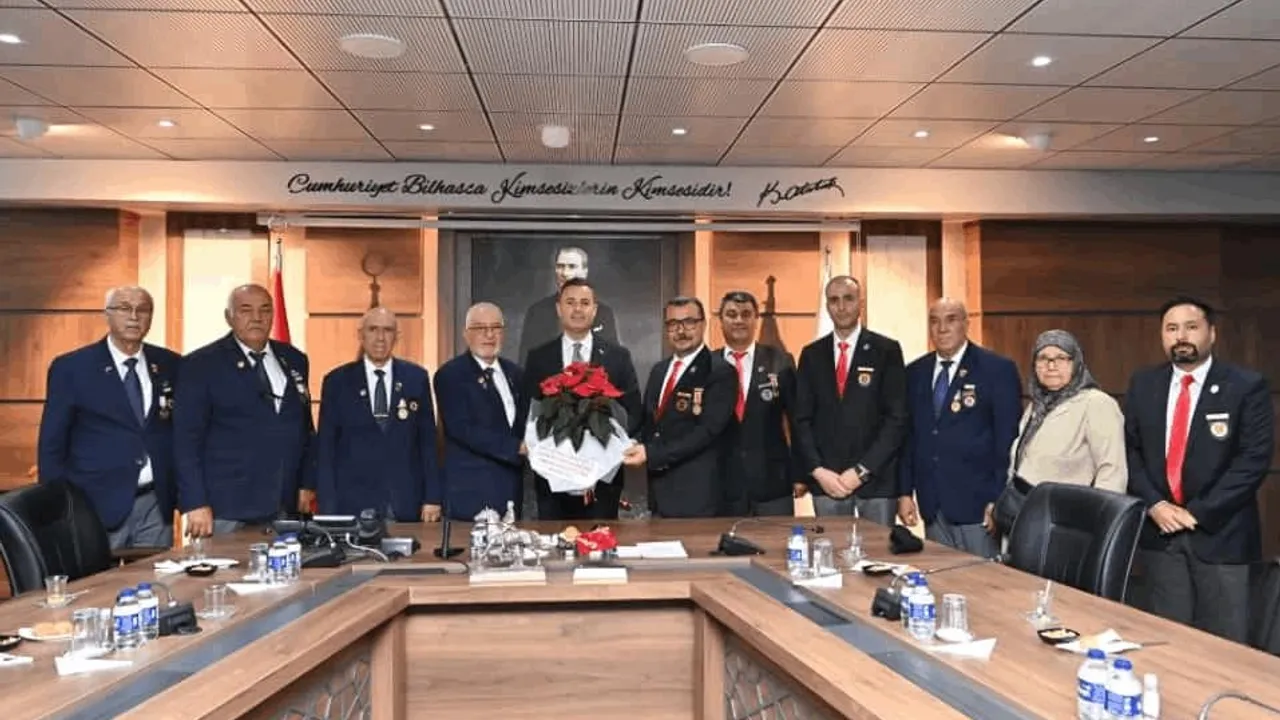 Balıkesir gazilerin yanında