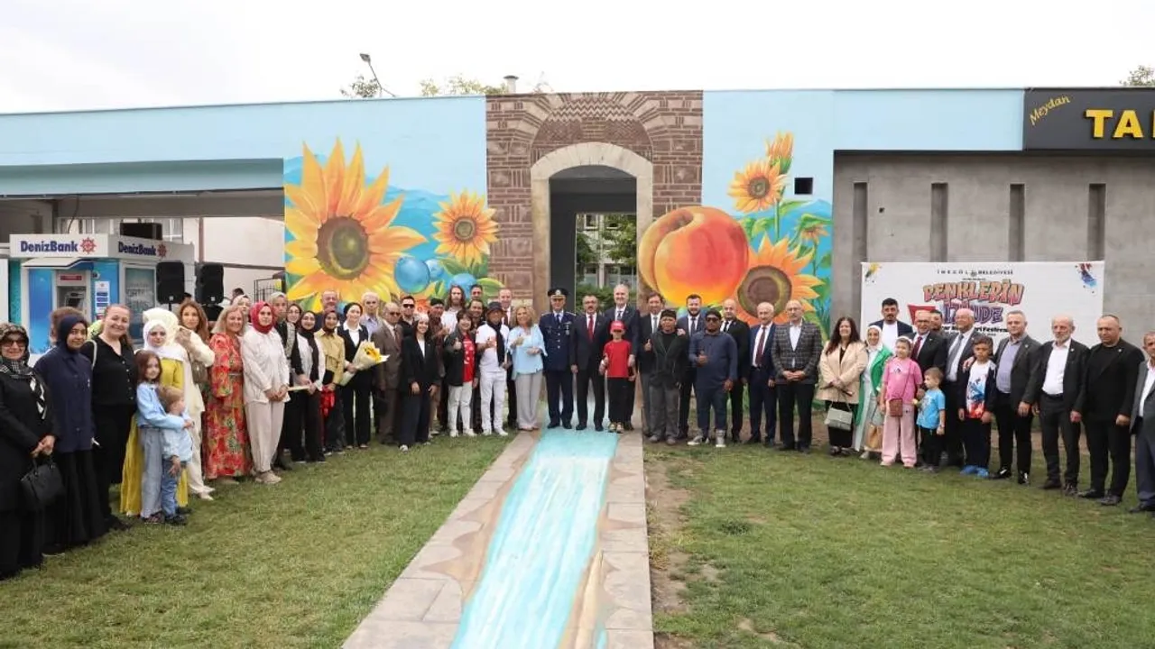 Bursa İnegöl Uluslararası Duvar Resimleri Festivali ile sanatla buluştu