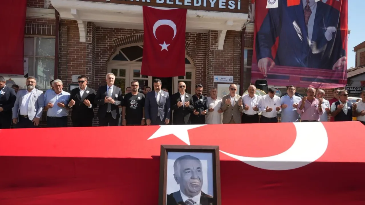 Bursa Yenişehir eski belediye başkanı Mehmet Kaya’ya veda