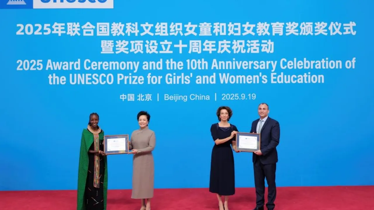 CGTN: Peng Liyuan'dan kadınların bilim eğitimiyle güçlendirilmesi çağrısı