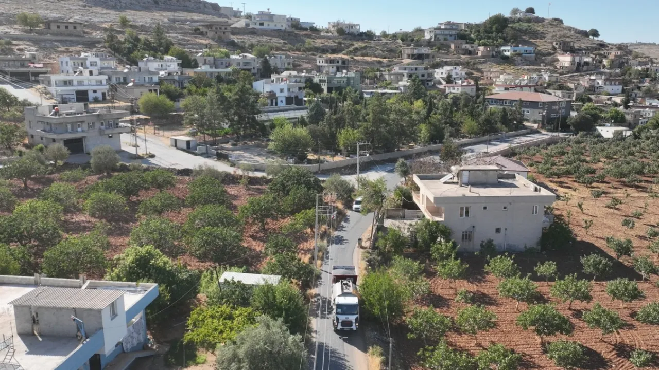 Halfeti kırsalındaki 11 kilometrelik grup yolu yenilendi