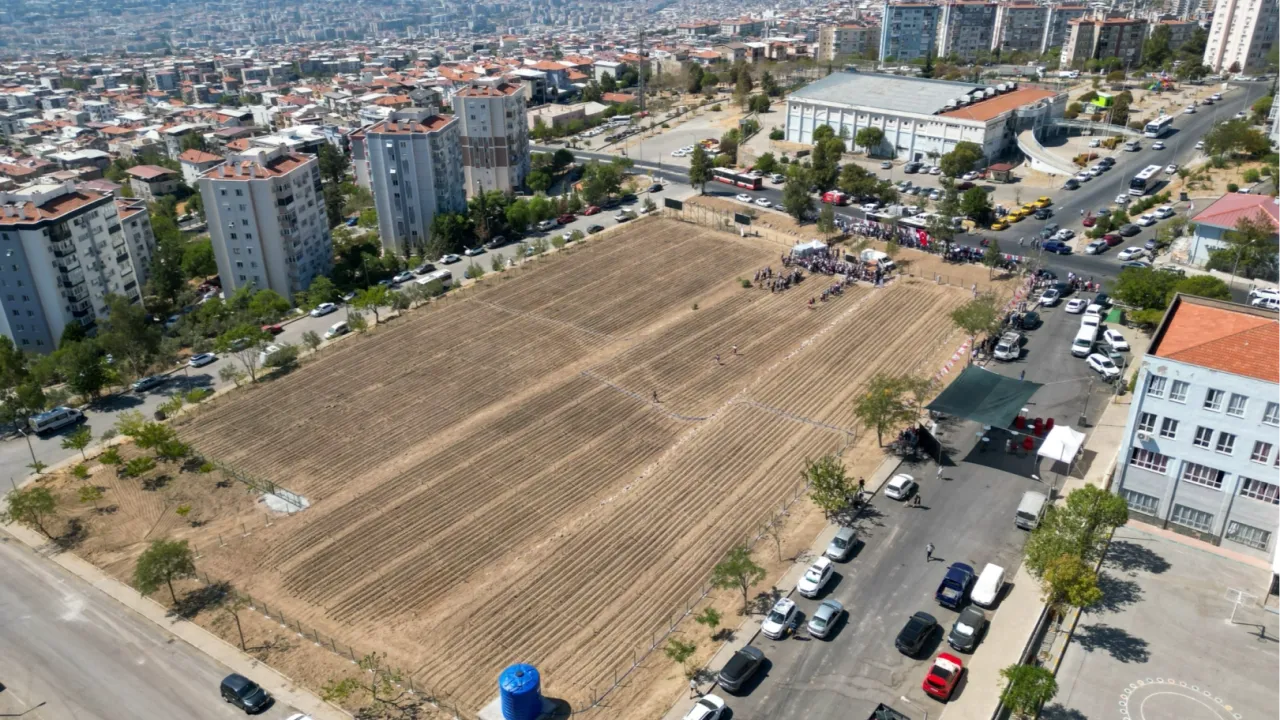 İzmir Bornova’da kadın eliyle üretim büyüyor
