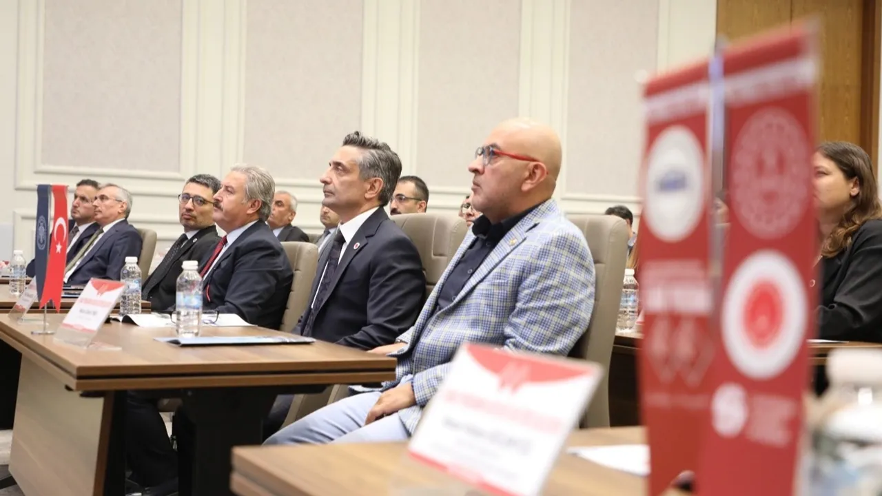 Kayseri Melikgazi 'Elmas' gibi parladı