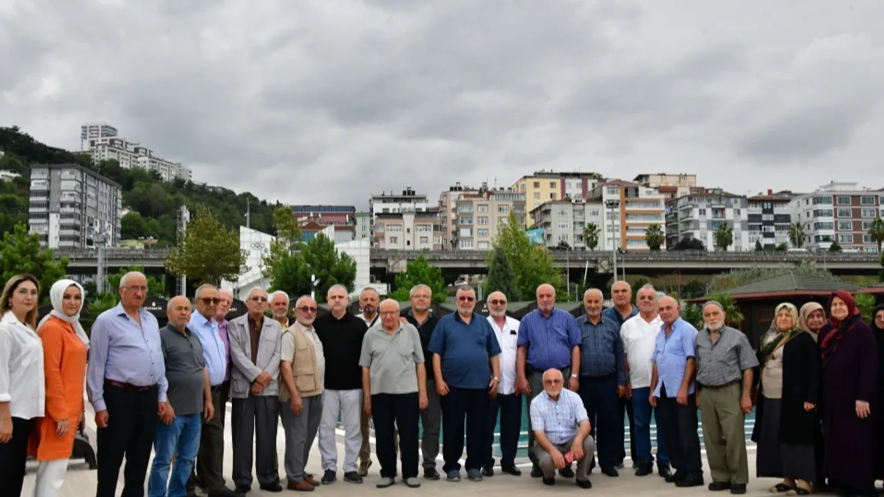 Samsun Büyükşehir’den yaşlılara tatil tadında kamp