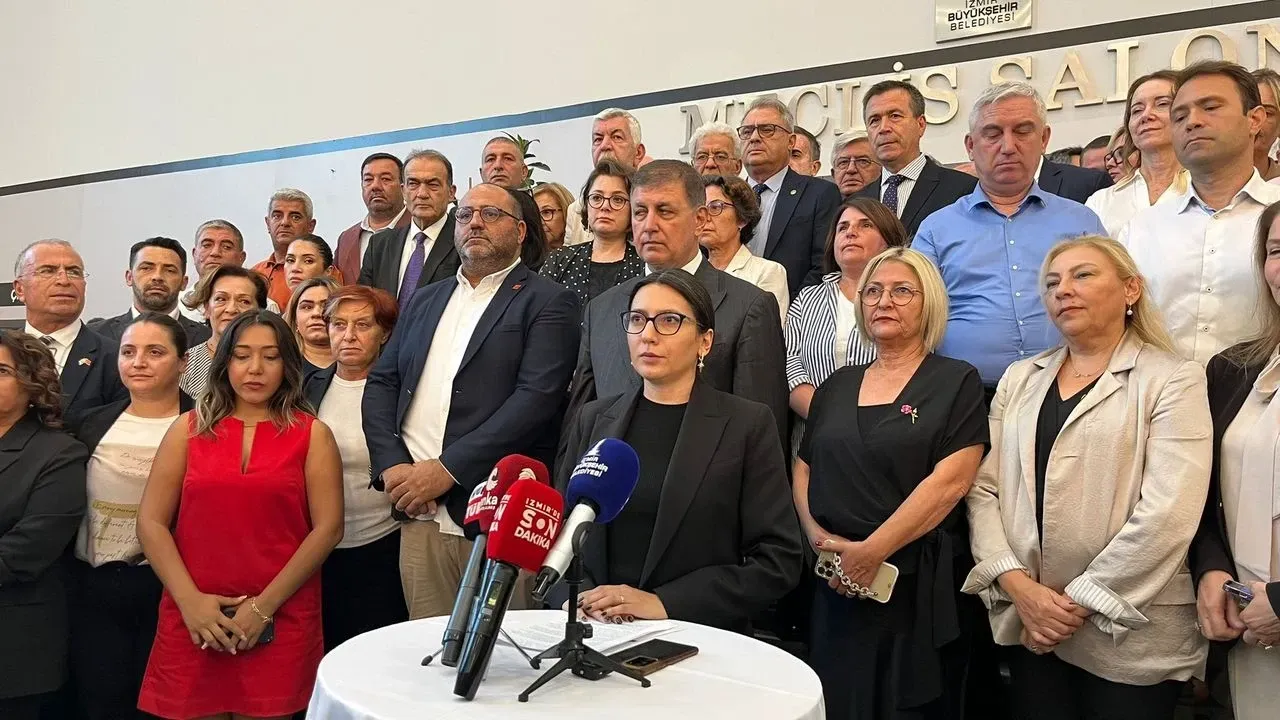 CHP’li İzmir Büyükşehir’den İstanbul’a destek mesajı