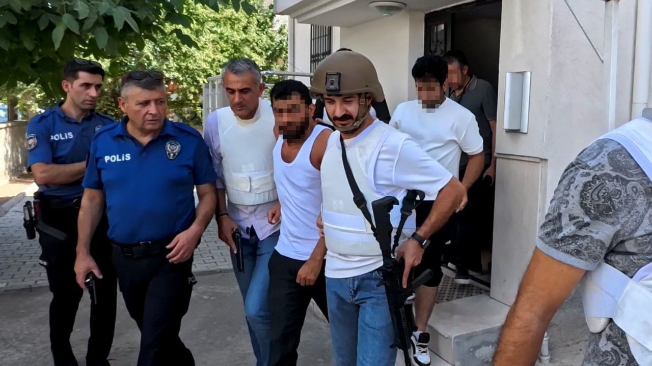 Eli tüfekli şahıs film sahnelerini aratmayan operasyonla böyle yakalandı