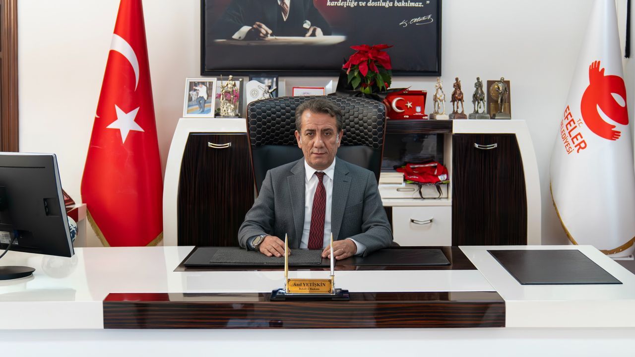 Anıl Yetişkin'den 'Siyasi İhanet' çıkışı..