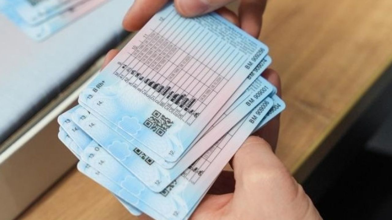Eski tip ehliyetler için son günler!