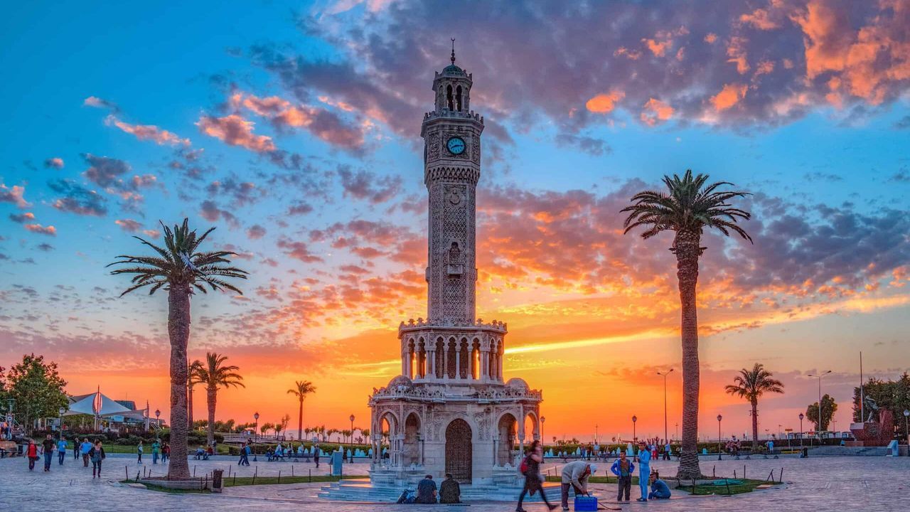 İzmir'de TOKİ konutları: Başvuru şartları ve ilçeler