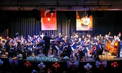 Çocuk Senfoni̇'den Cumhuri̇yet Konseri