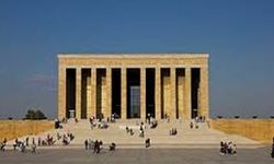 10 Kasım'da Anıtkabir'i 1,2 milyon kişi ziyaret etti..!
