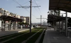 Karşıyaka tramvayında durak ismi krizi!