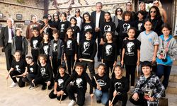 Minik kalplerde büyük lider: Atatürk