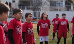 Büyükşehir'den geleceğin yıldızlarına futbol kampı