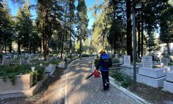 Büyükşehir'den mezarlıklarda kapsamlı bakım ve düzenleme