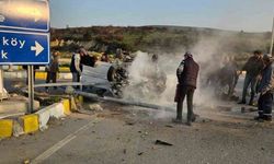 İzmir'de araç takla attı: 2 kişi sağ çıkarıldı!