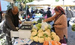 Kuşadası Yerel Üretici Sergisi kış sebze ve meyveleriyle doldu