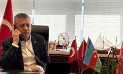 Özgür Özel biri hariç tüm liderlerin yeni yılını kutladı