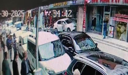 Alkollü sürücü şehri birbirine kattı, 2 çocuk otomobilin altında kalmaktan son anda kurtuldu