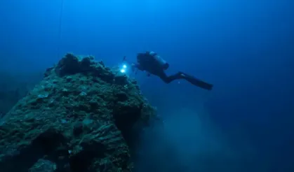Balıkesir Büyükşehir denizleri hayalet ağlardan arındırıyor