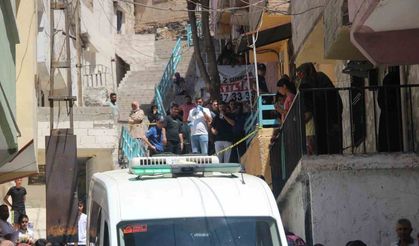 Genç çift evde silahla vurulmuş halde ölü bulundu