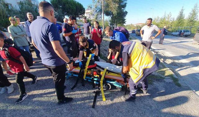 Öğrenci servisi kazaya karıştı, veliler hastaneye koştu