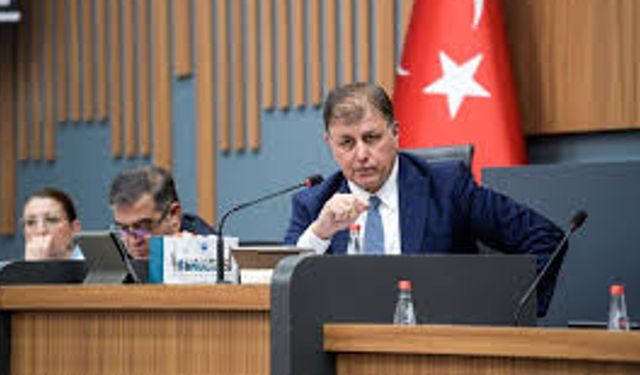 Cemil Tugay'dan yeni dönem adaylık açıklaması