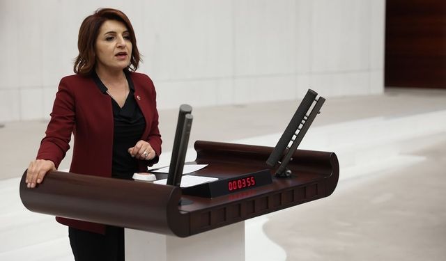 CHP'nin deprem konutları önergesine bakanlıktan yanıt