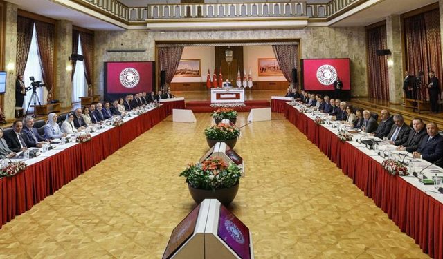 AKP'nin komisyona sunacağı öneriler netleşti