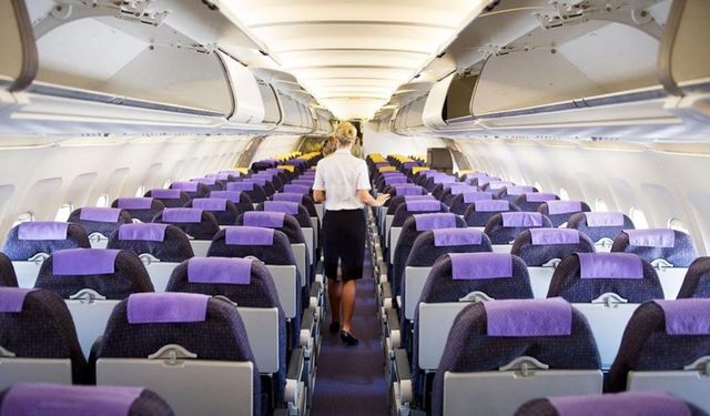 Kabin memuru uçuşta hastanelik oldu