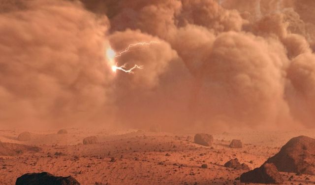 Mars'ta ilk kez şimşek ve gök gürültüsü kaydedildi