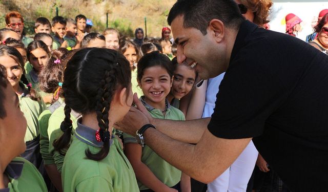 Beslenme çantalarını belediye dolduruyor