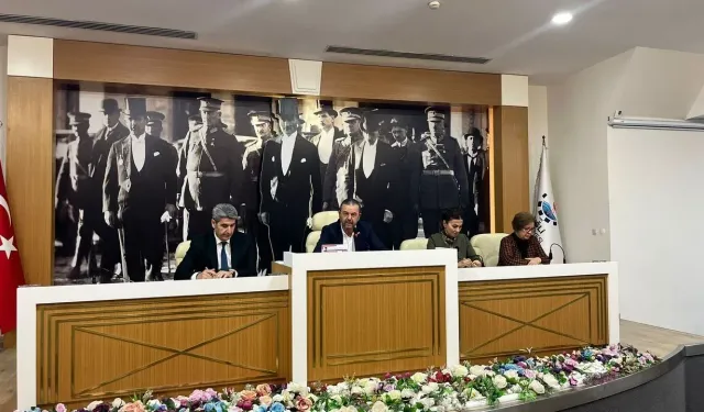 Çiğli'de belediye şirketlerinde Bütçe İçi İşletme dönemi