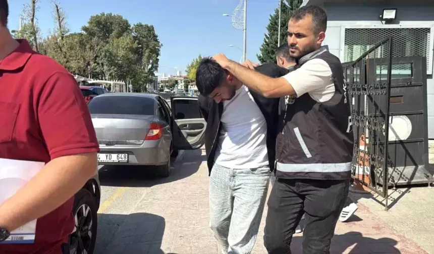 Serdivan’da husumet kanlı bitti: 27 yaşındaki genç silahla vurularak hayatını kaybetti